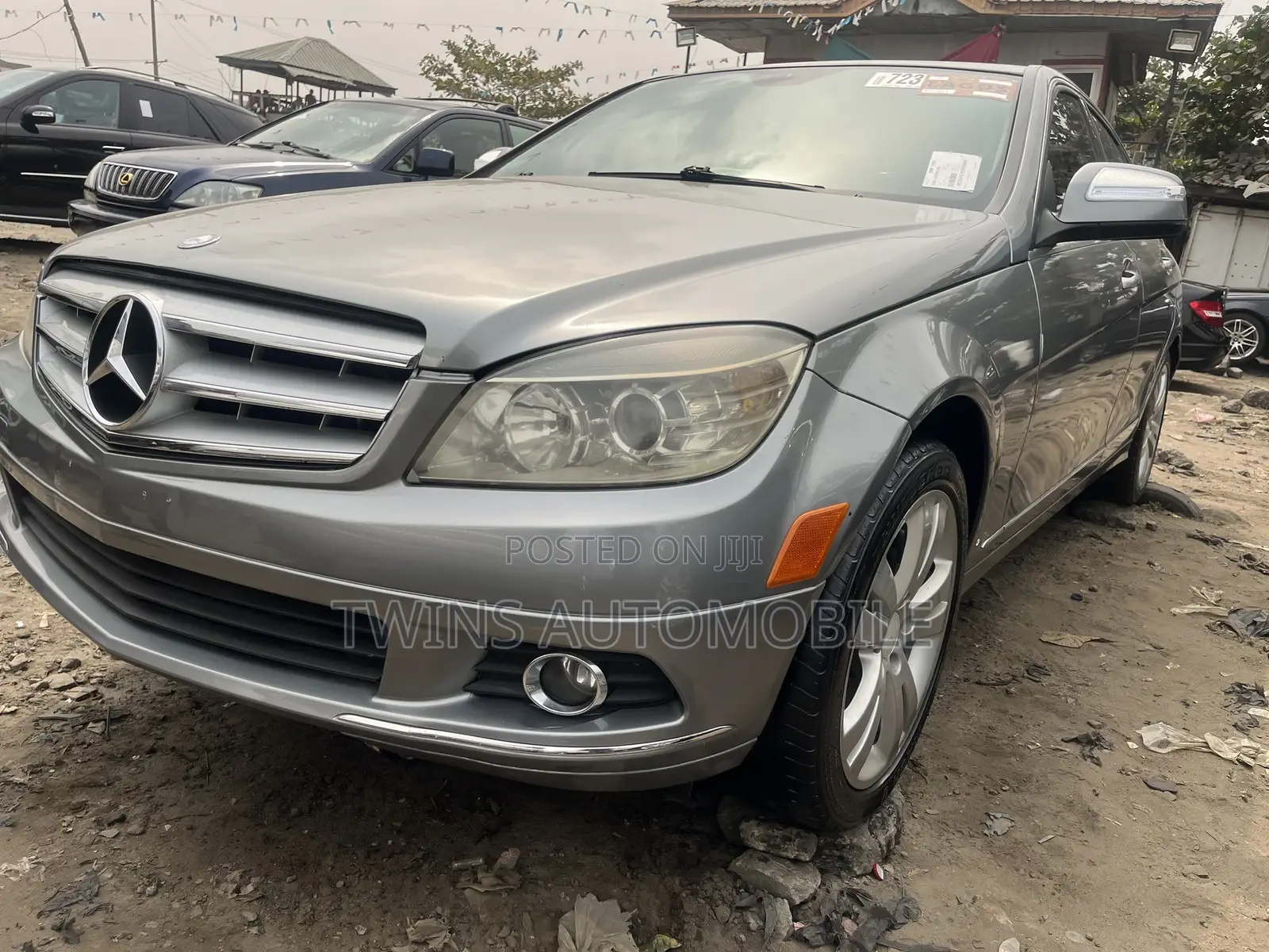 Mercedes-Benz C300 2010 Gray