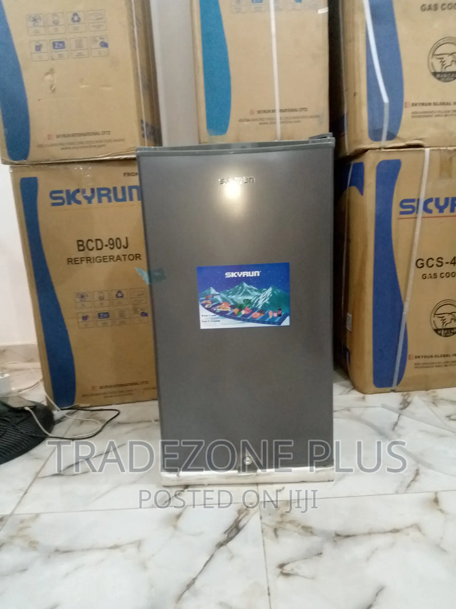 Skyrun Fast Cooling Fridge 80L Single Door BCD-90J