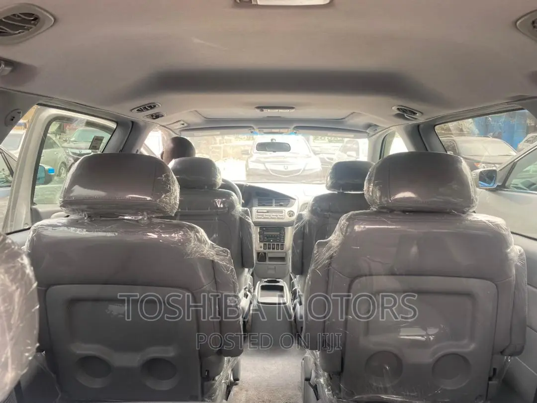 Toyota Sienna XLE 2003 Silver