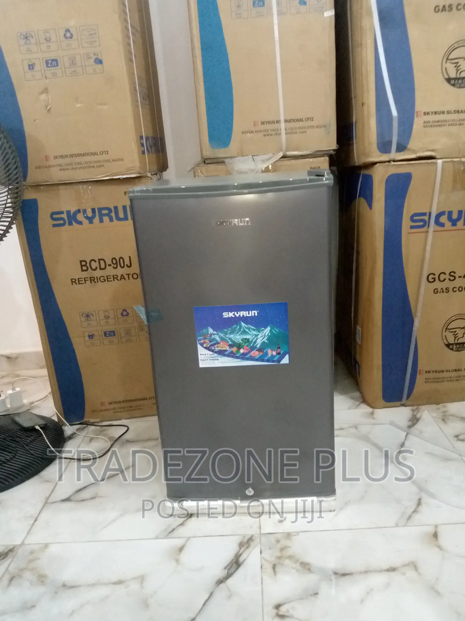 Skyrun Fast Cooling Fridge 80L Single Door BCD-90J