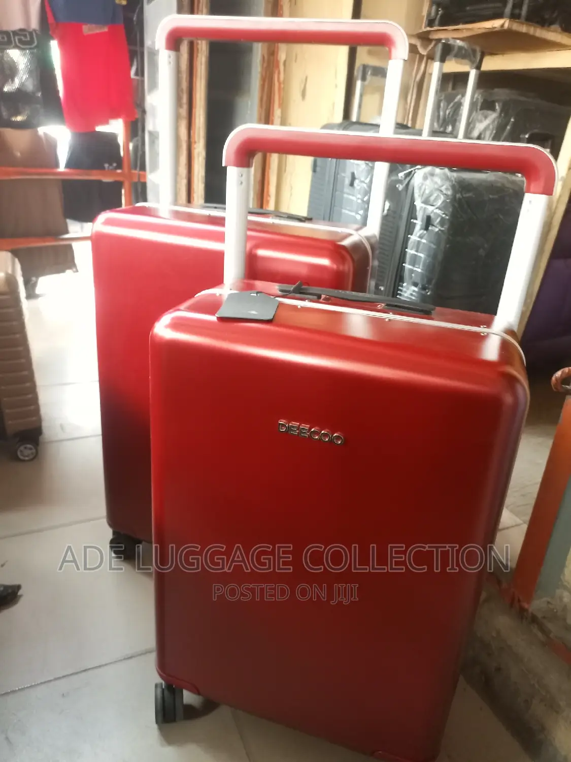 Trolling Super Quality Luggage .