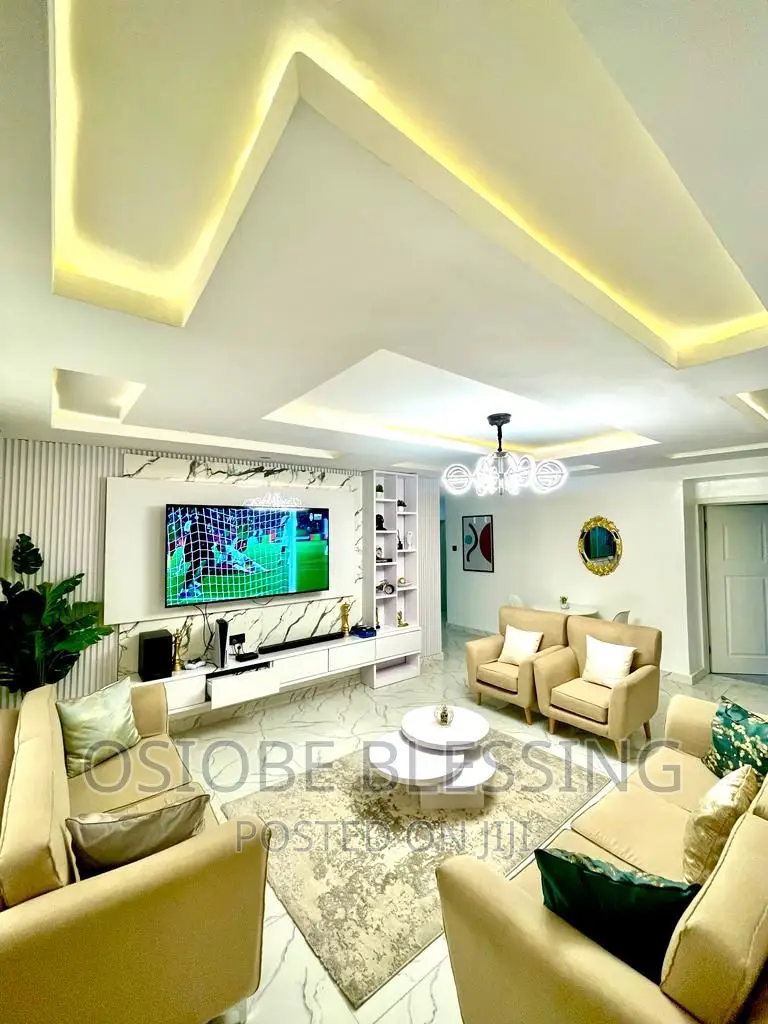 Luxury 3bedrooms Apartment With Pool in V.I Lagos