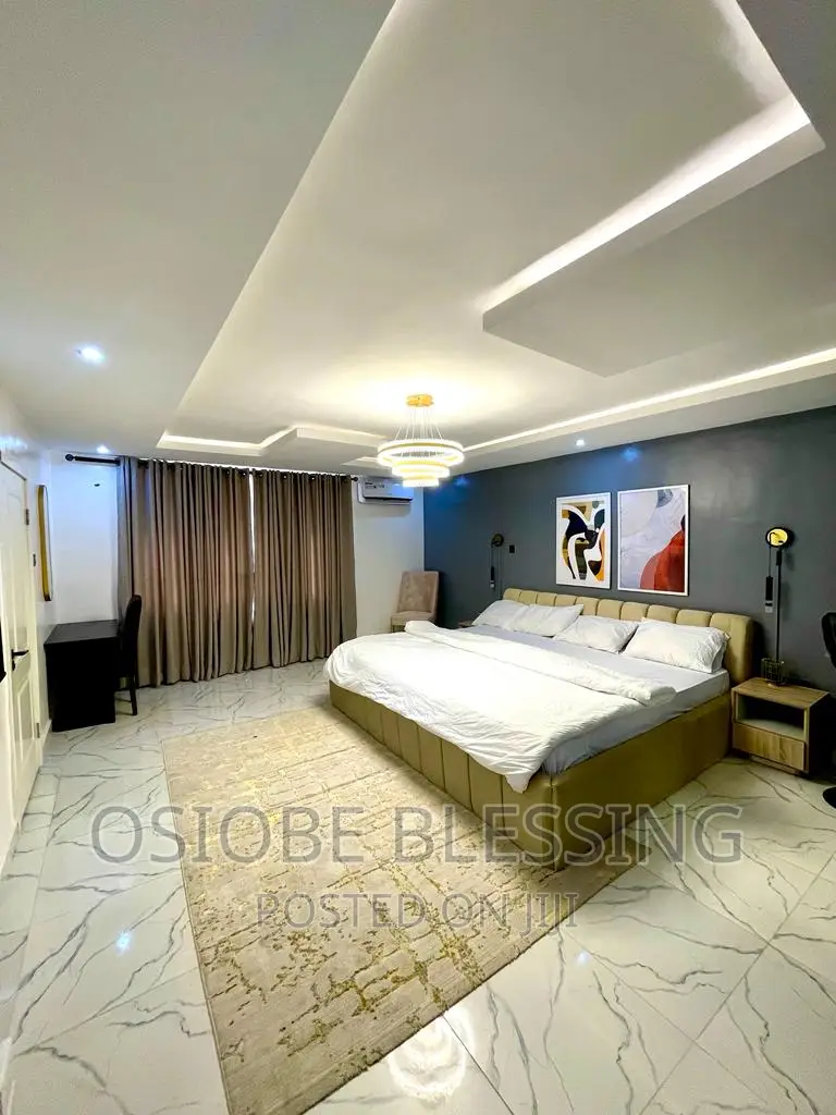 Luxury 3bedrooms Apartment With Pool in V.I Lagos