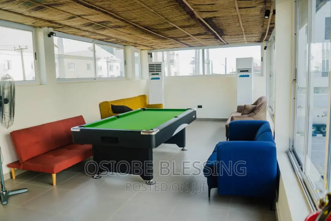 Luxury 3bedrooms Apartment With Pool in V.I Lagos