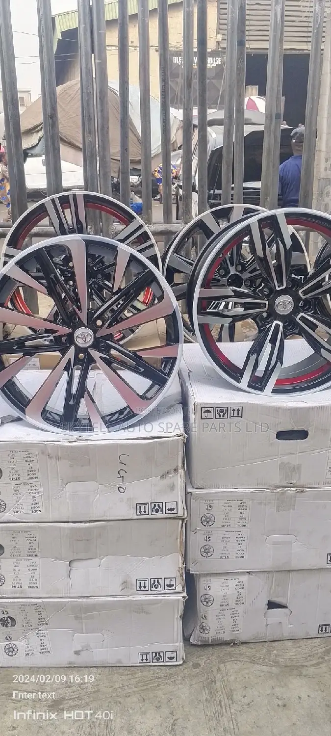 Complete Set of 20 Inches Rims