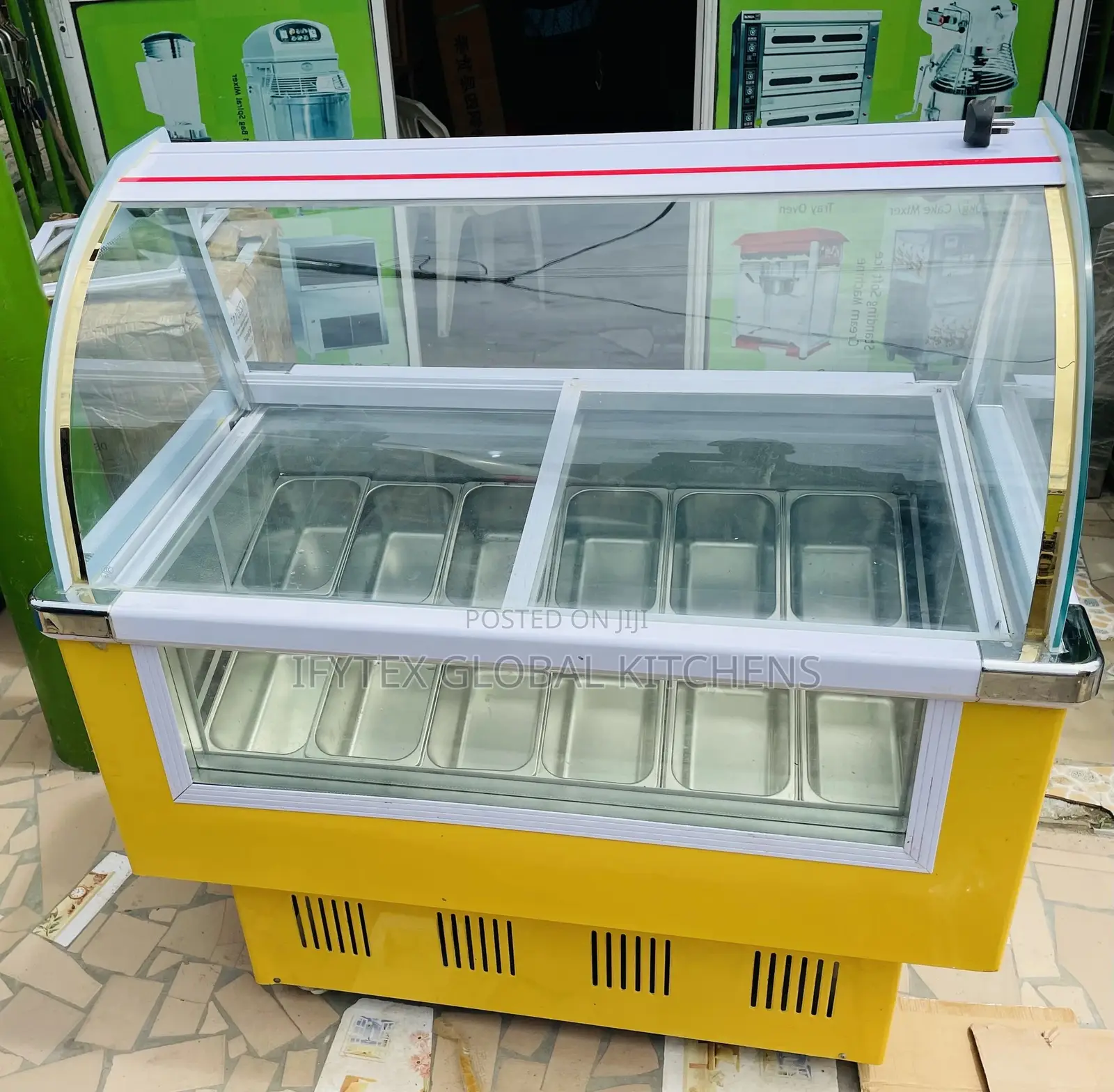 12 Bowl Ice Cream Display