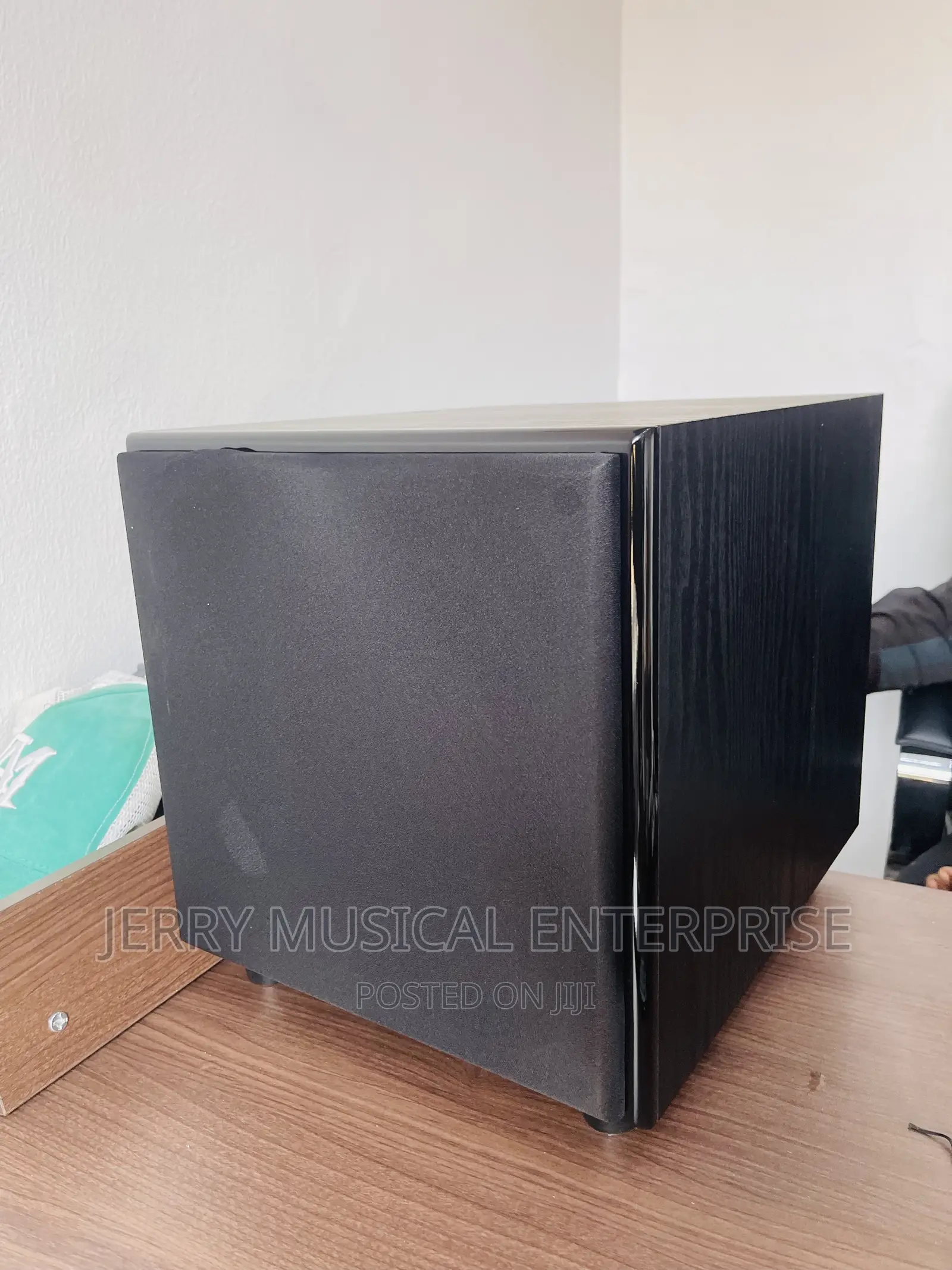 Active Subwoofer 120watts for Pop/Ceiling Speakers