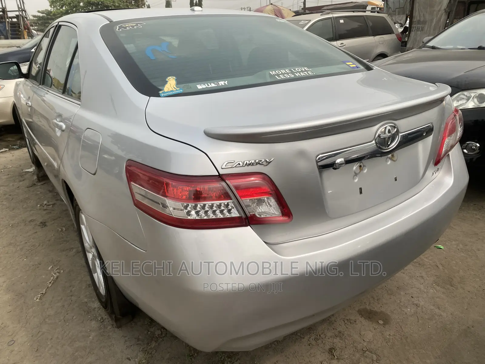 Toyota Camry 2010 Silver