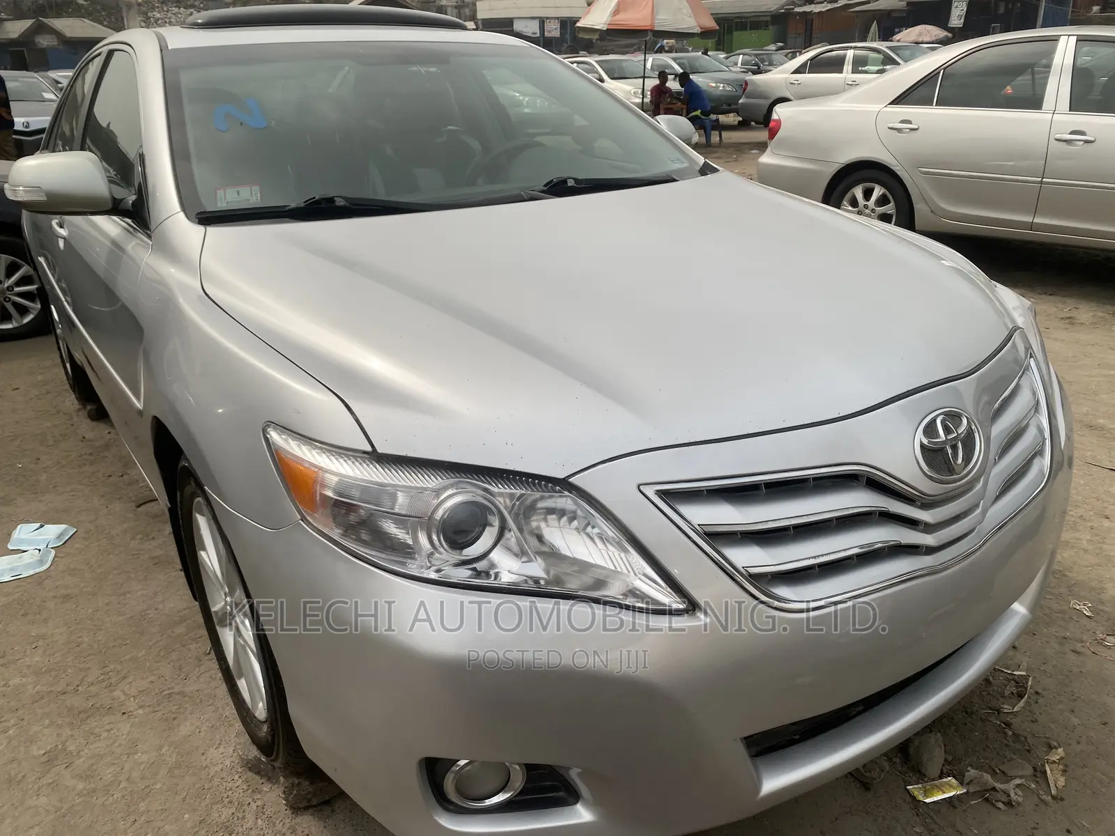 Toyota Camry 2010 Silver