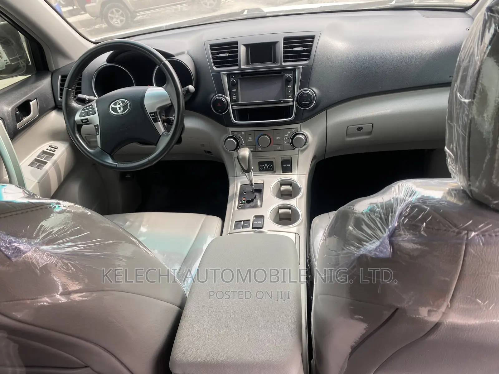 Toyota Highlander Limited 3.5L 2WD 2013 White