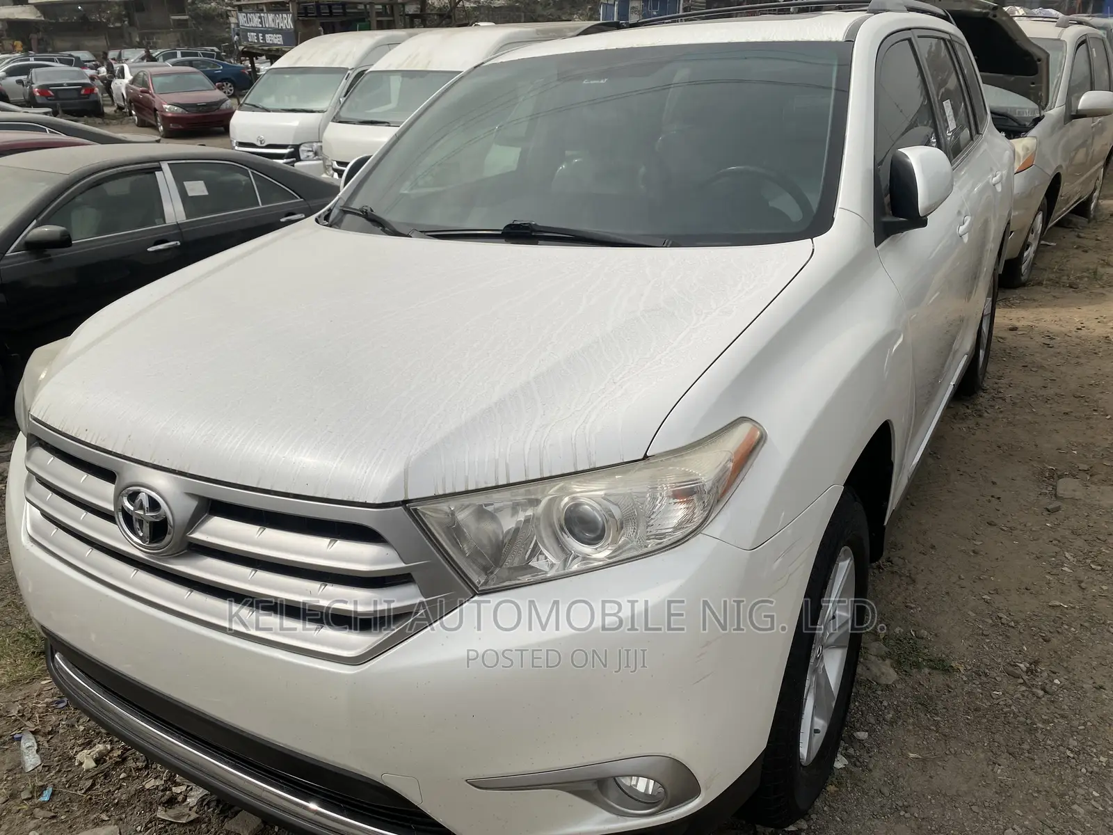 Toyota Highlander Limited 3.5L 2WD 2013 White