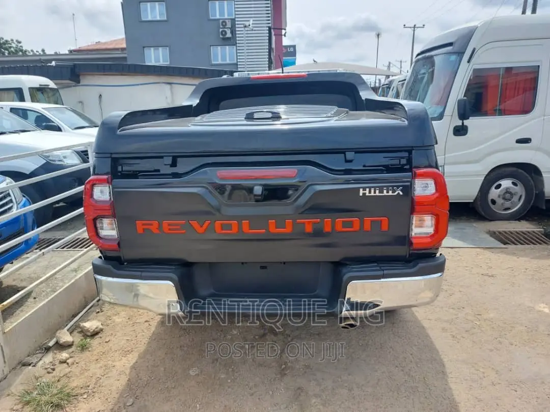 Toyota Hilux Available for Rent