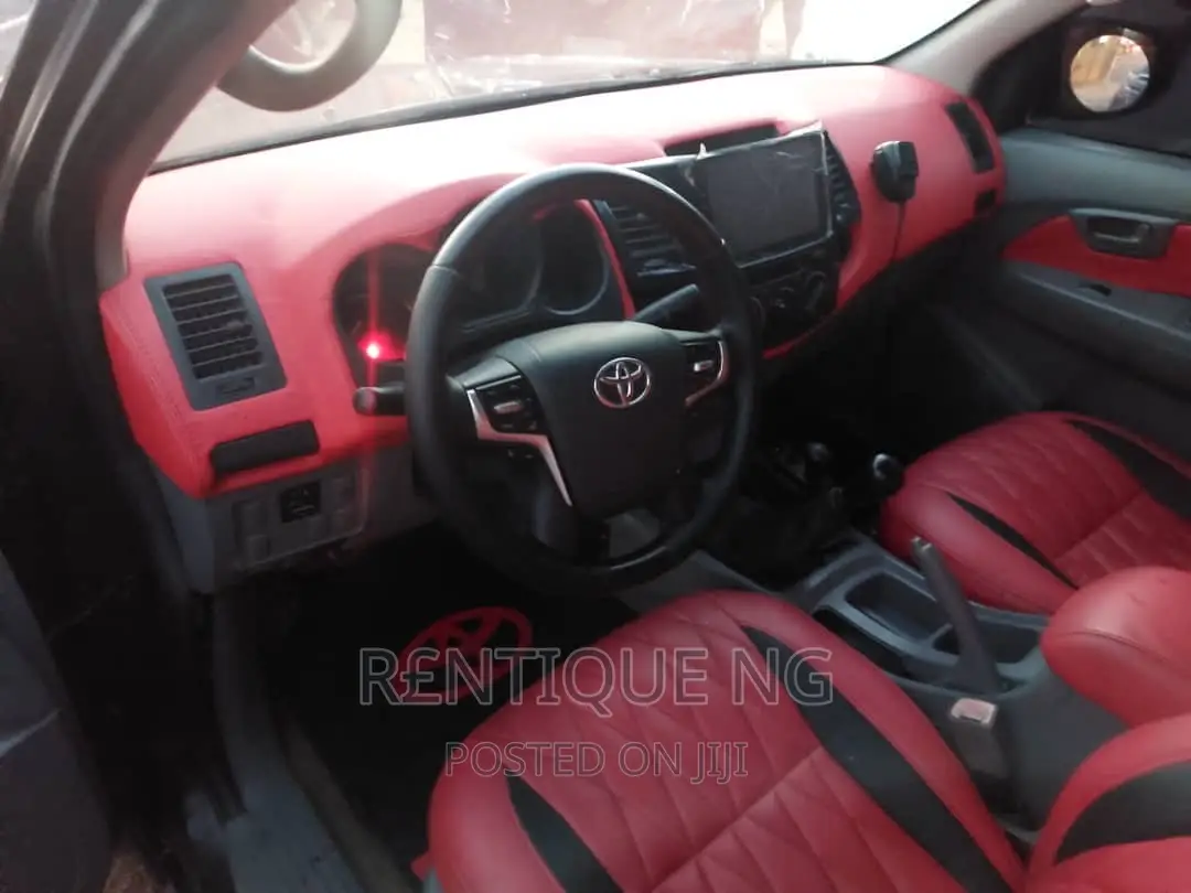 Toyota Hilux Available for Rent