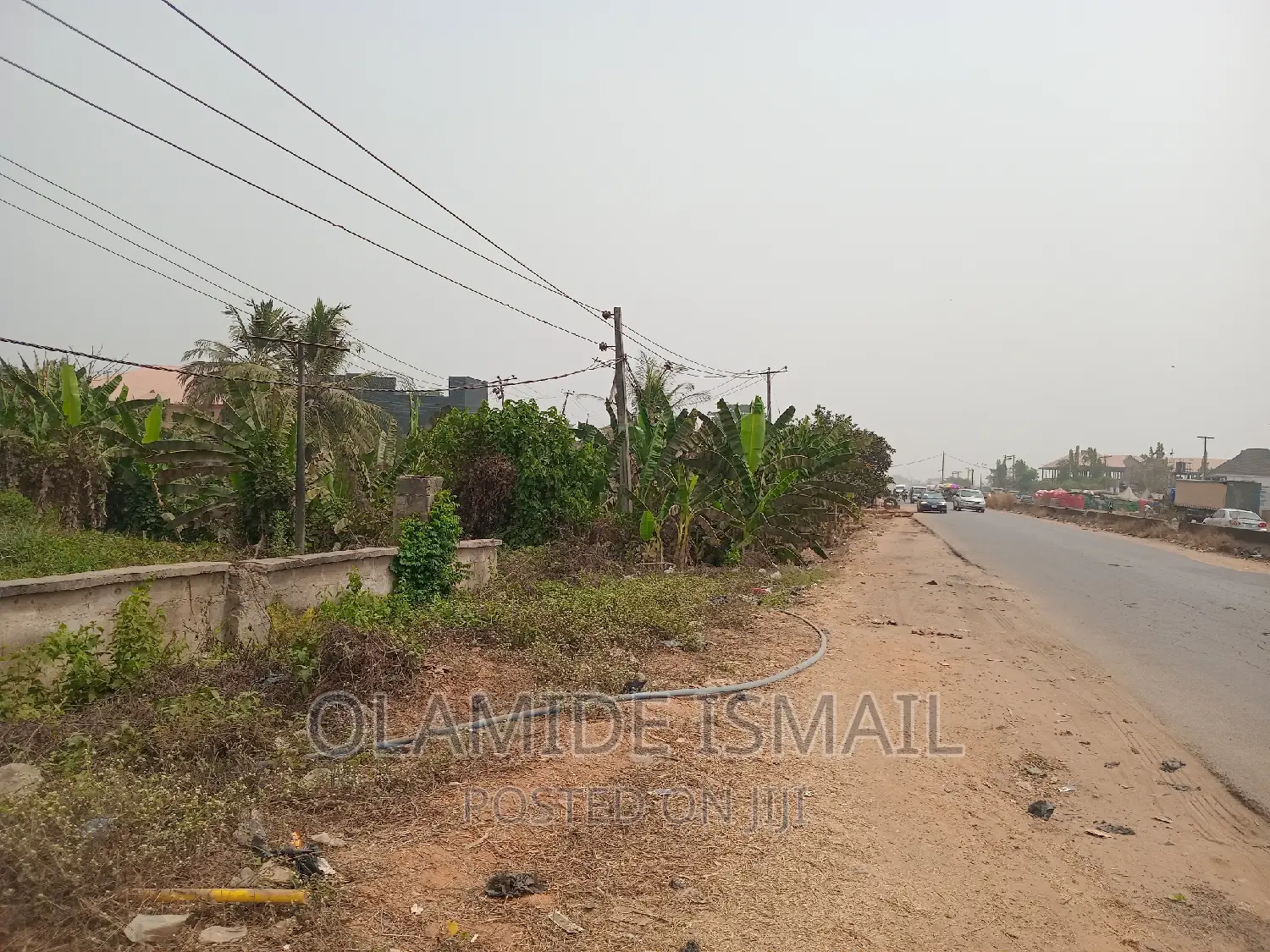 Ife/Ibadan Road Side 2 1⁄2plots