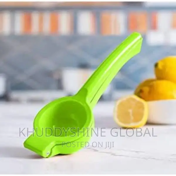 Plastic Lime Squeezer Juice Press