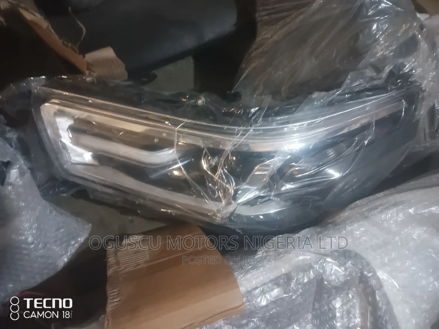 Headlamp Hilux 2020 Model