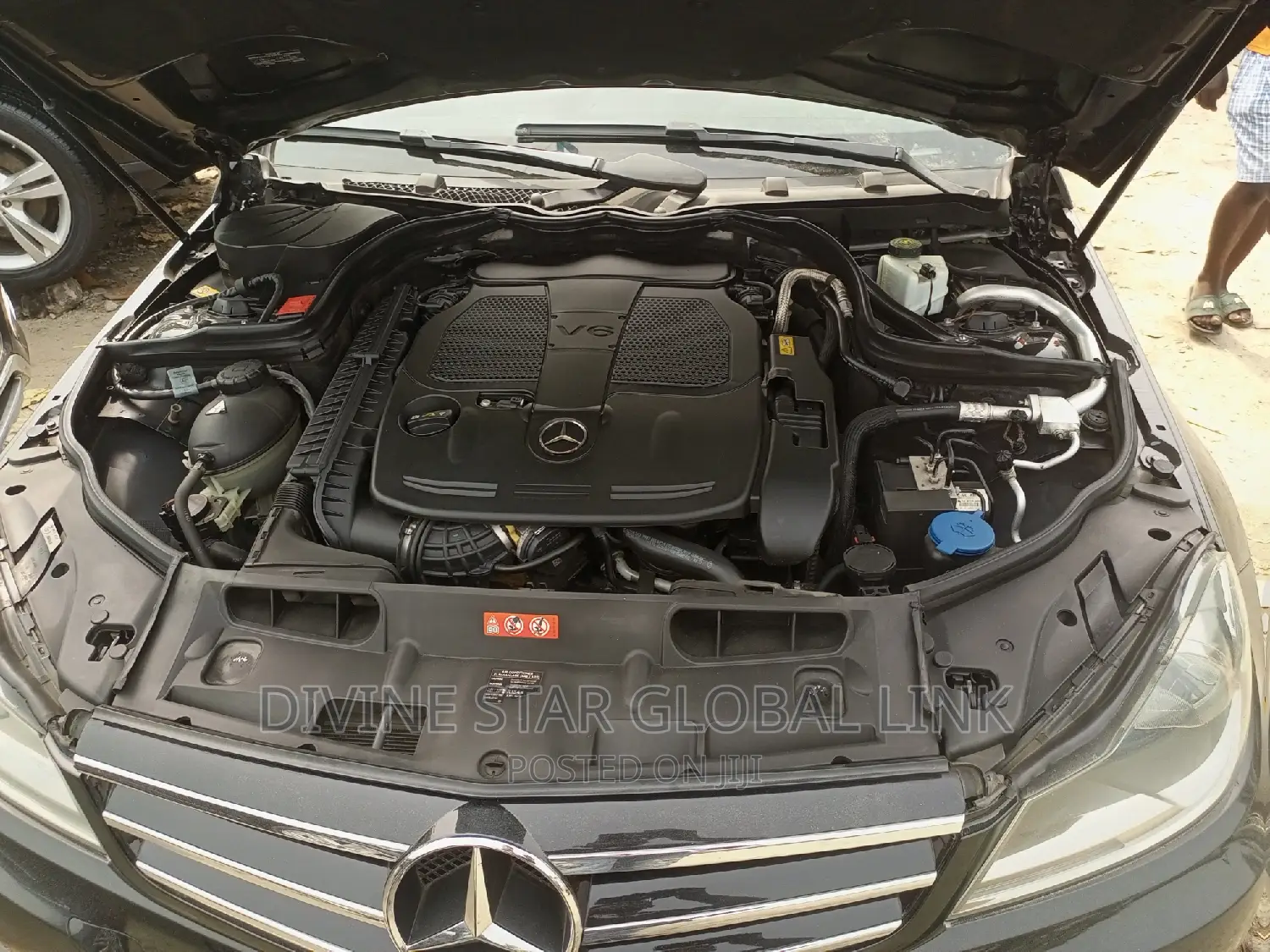 Mercedes-Benz C300 2014 Black