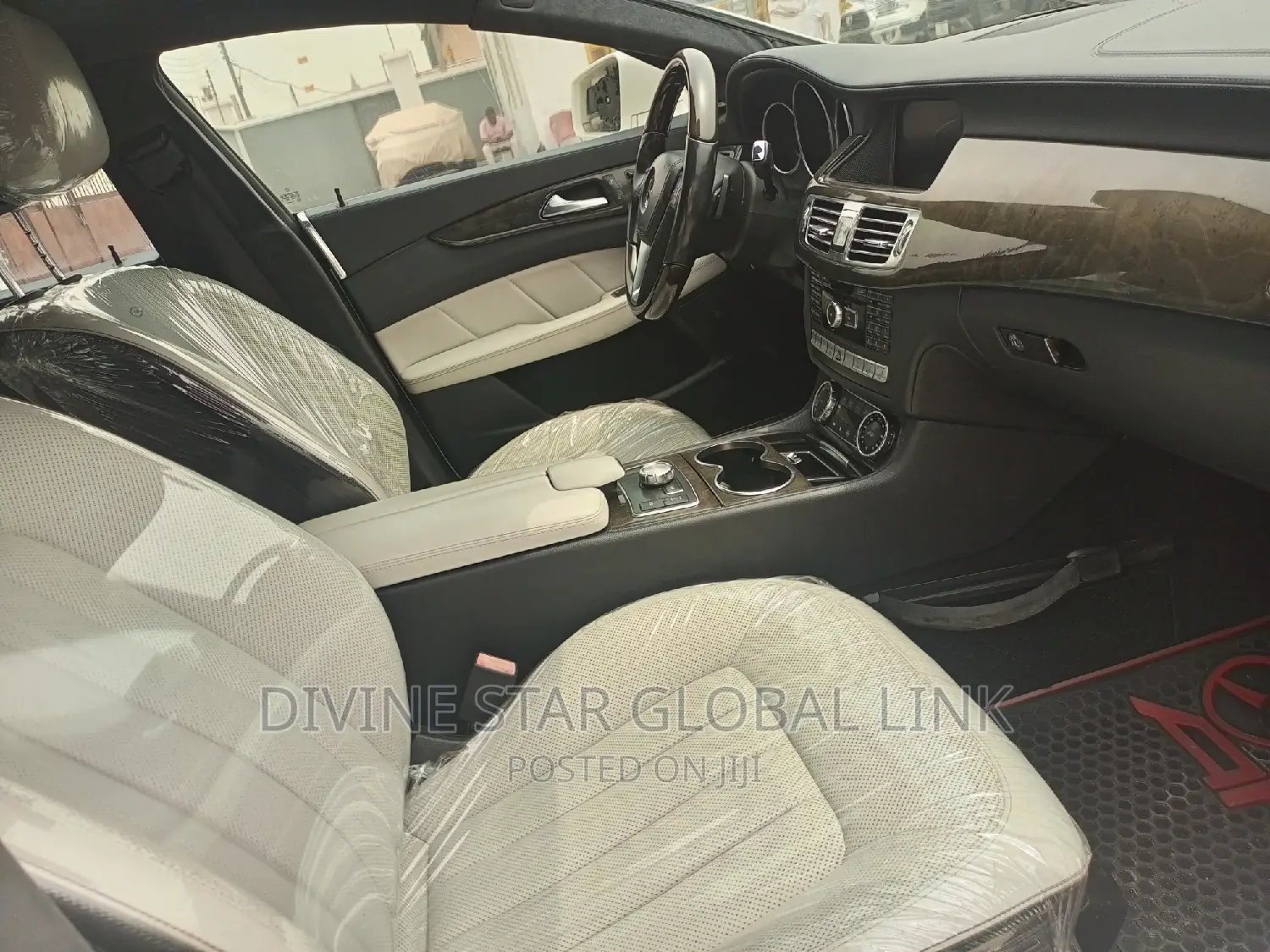 Mercedes-Benz CLS 2013 White