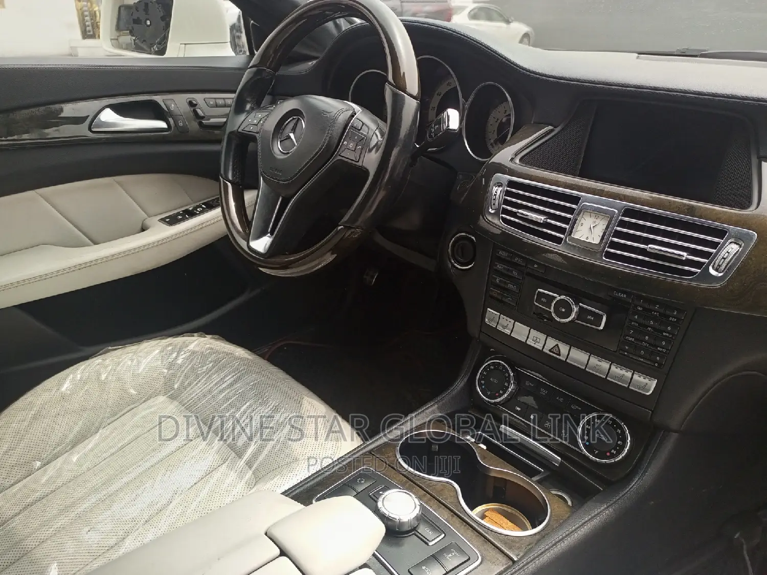 Mercedes-Benz CLS 2013 White