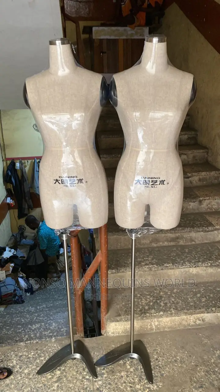 Xl(Size 10) Diamming Body Form Fully Pinnable