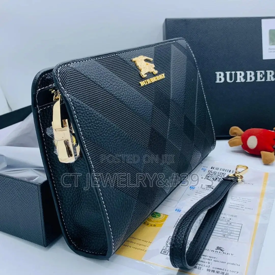 Original Leather Fashion Armpit Purse for Men's Burberry