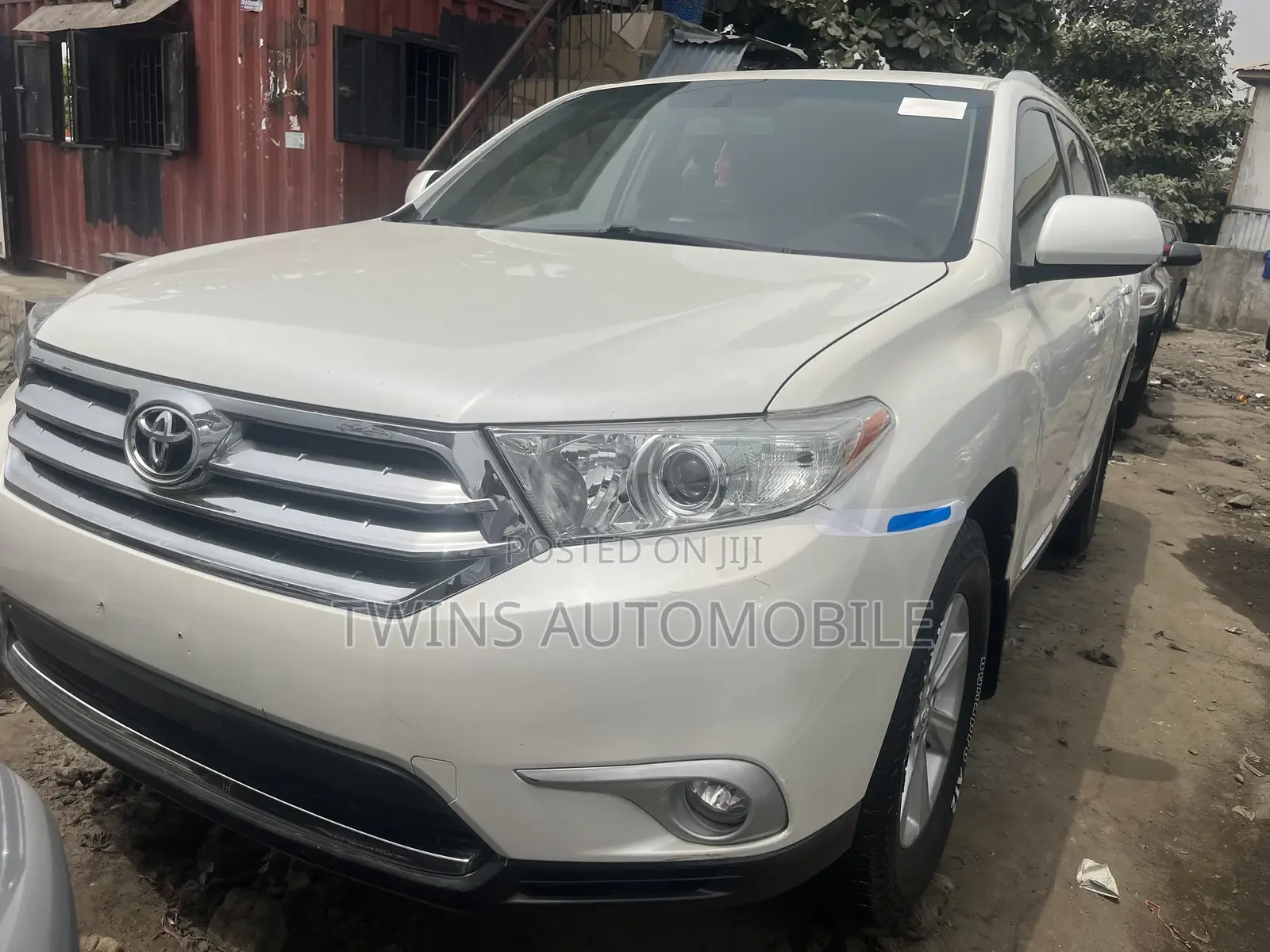 Toyota Highlander Limited 2012 White