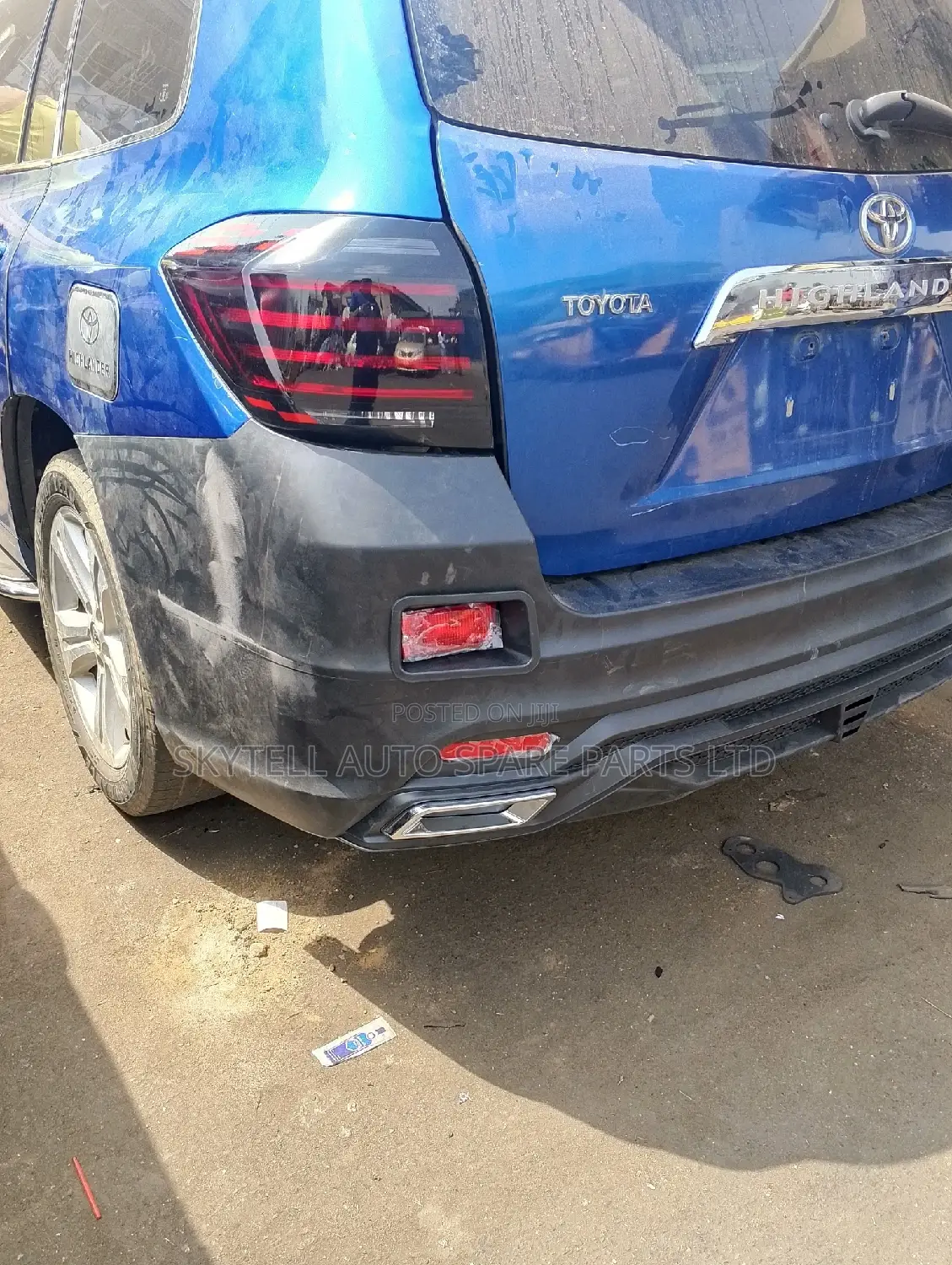 Toyota Highlander 2008 Converted to VIP Model