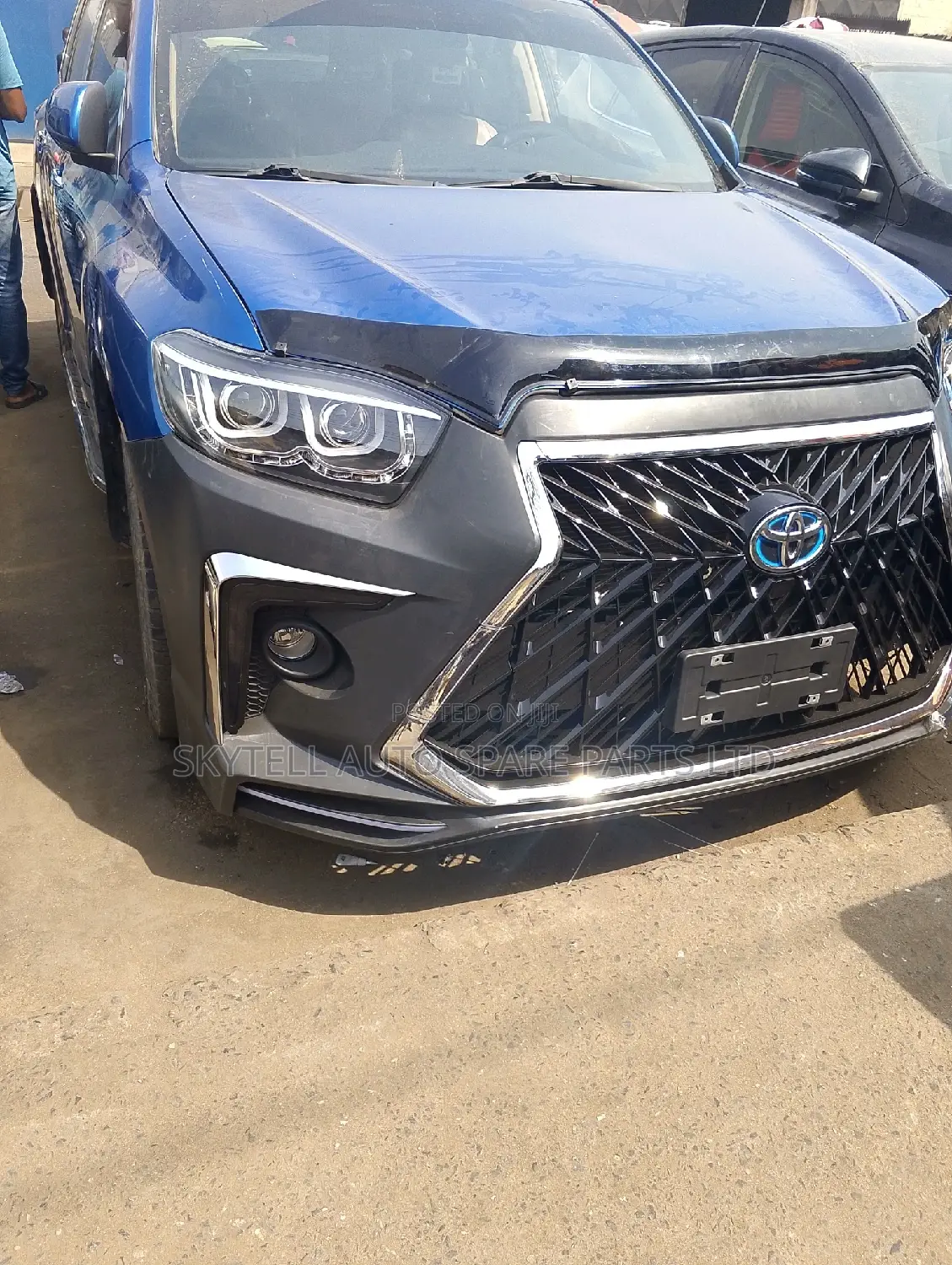 Toyota Highlander 2008 Converted to VIP Model