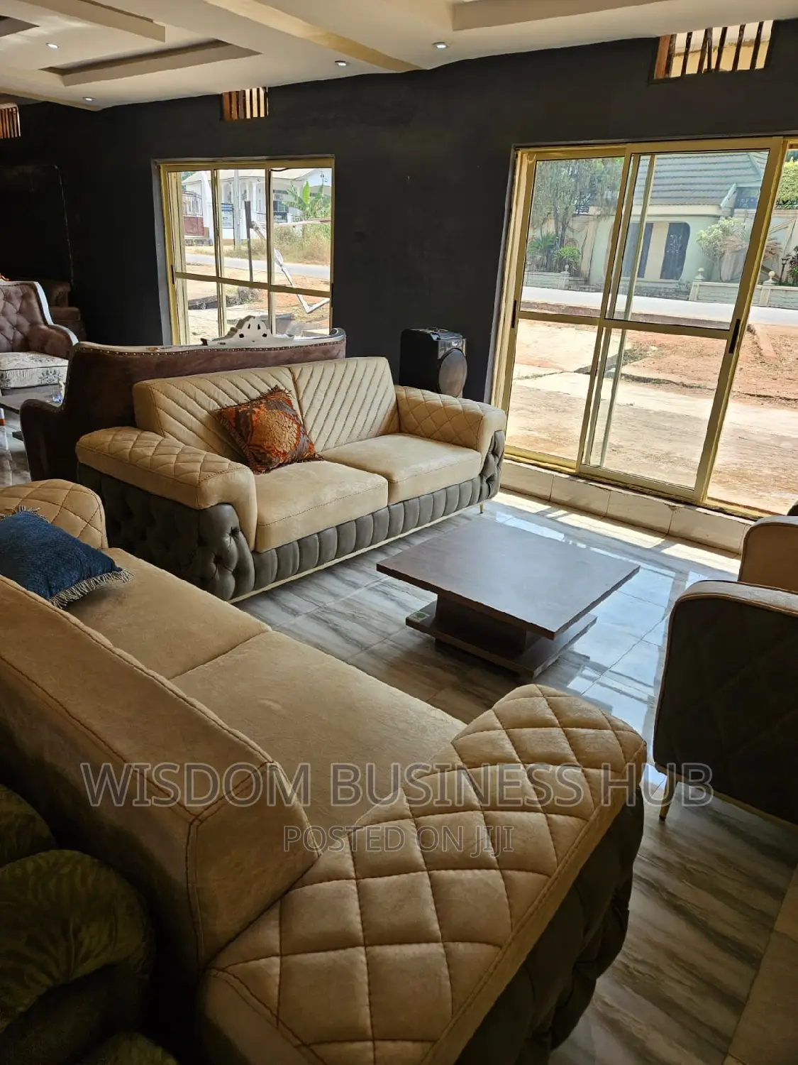8 Seaters (King Size) Fabric Sofa Chairs With Center Table