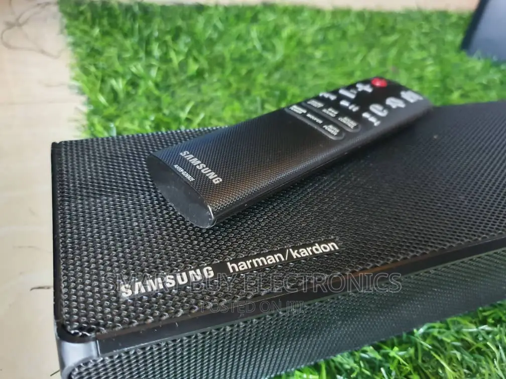 Looking New Samsung Q60R Sound Bar With Wifi/Bluetooth