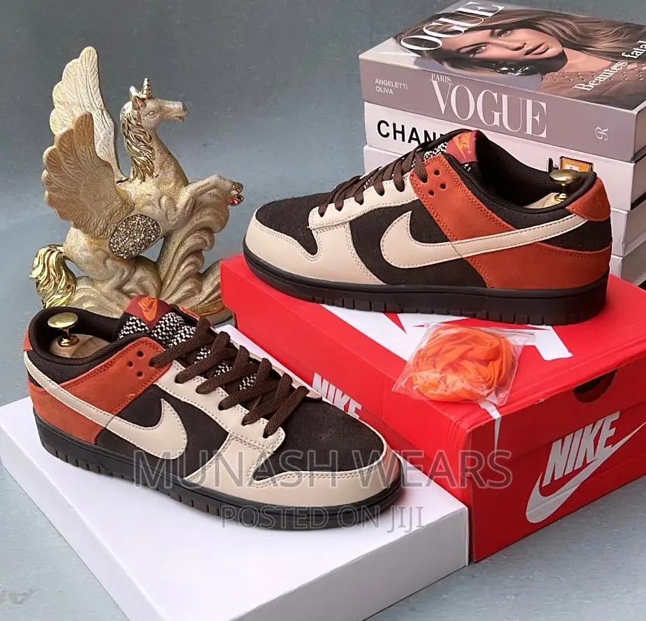 Nike Sneakers