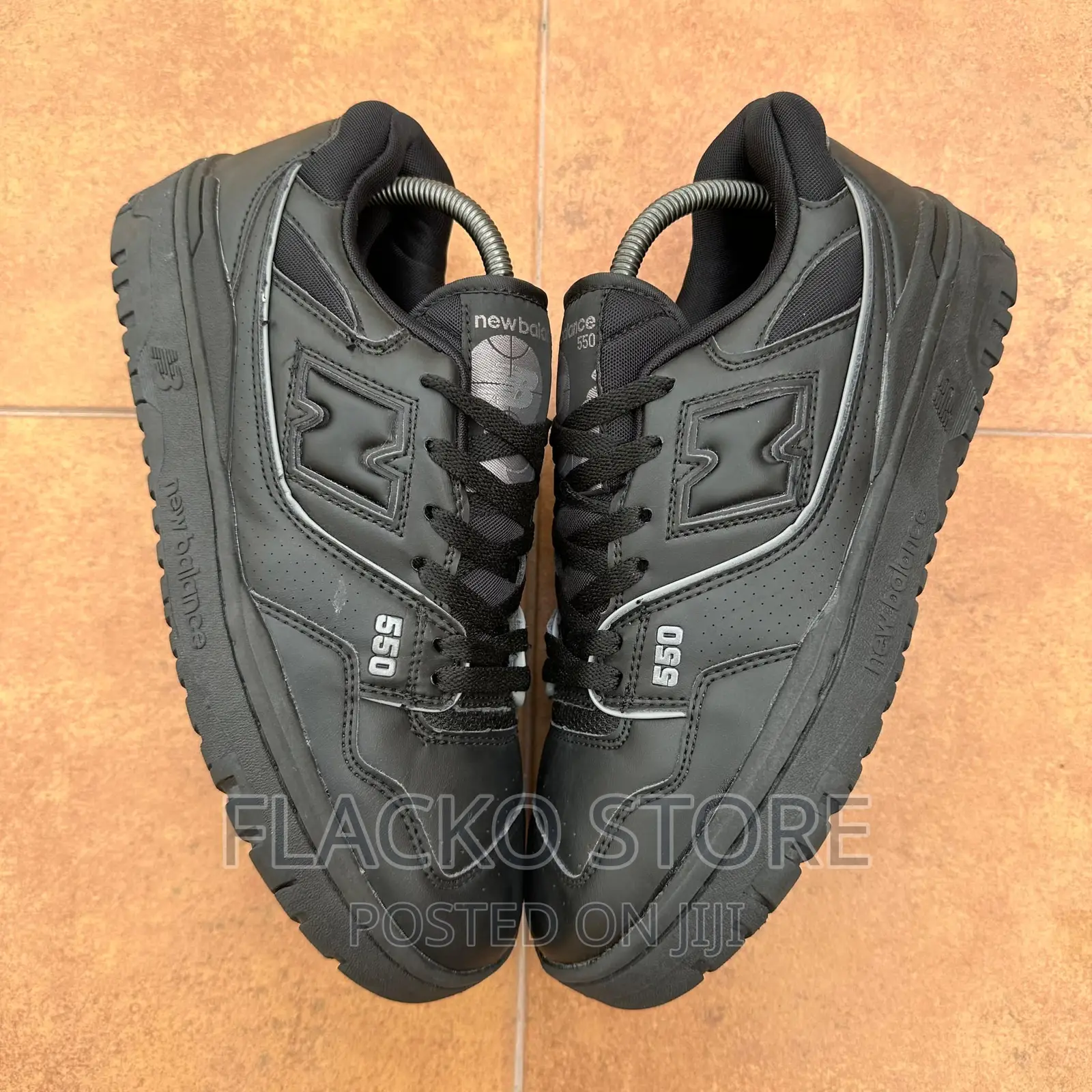 Original New Balance 550 Triple Black Sneakers