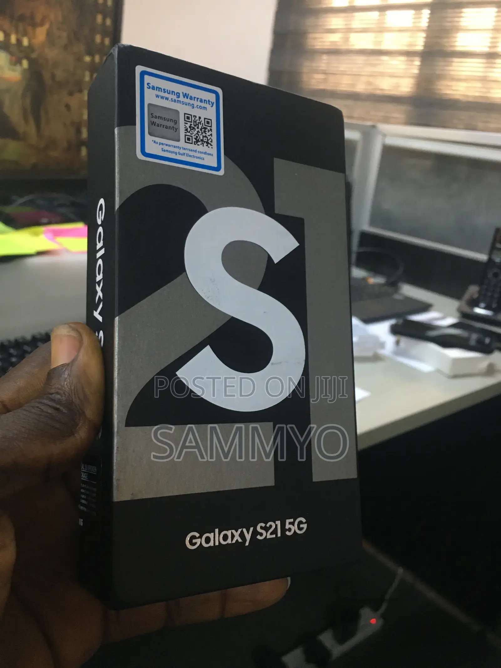New Samsung Galaxy S21 5G 128 GB White