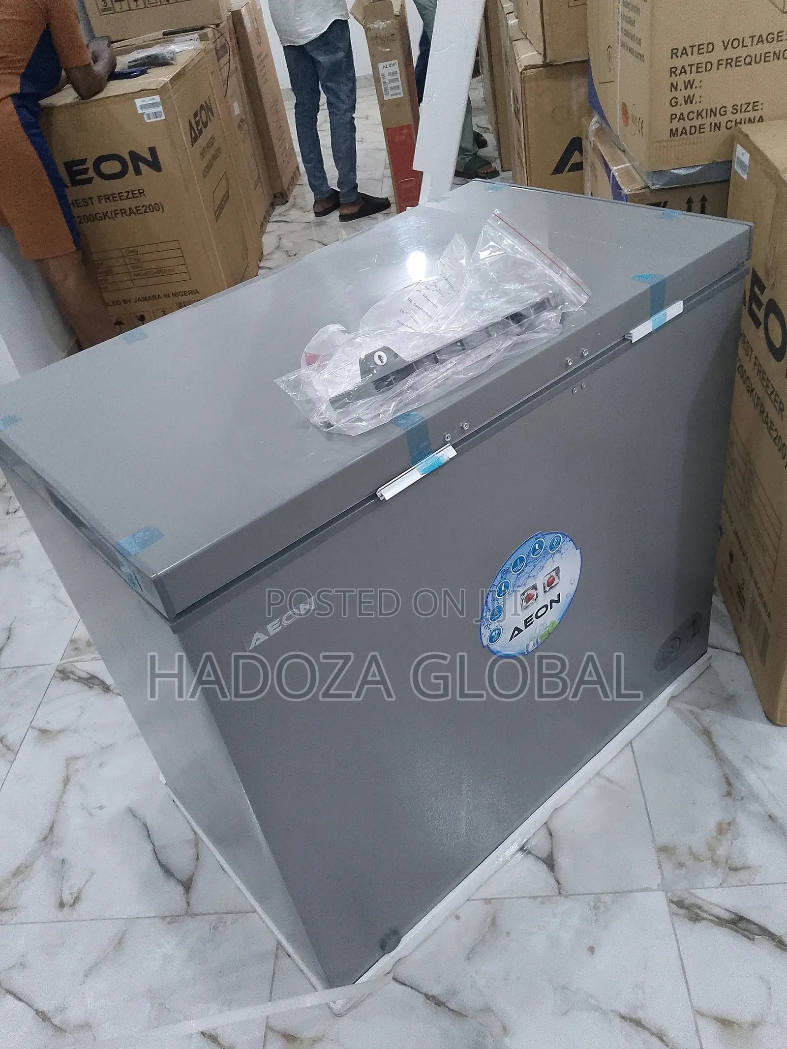 New Quality 200 Liters Aeon Chest Freezer