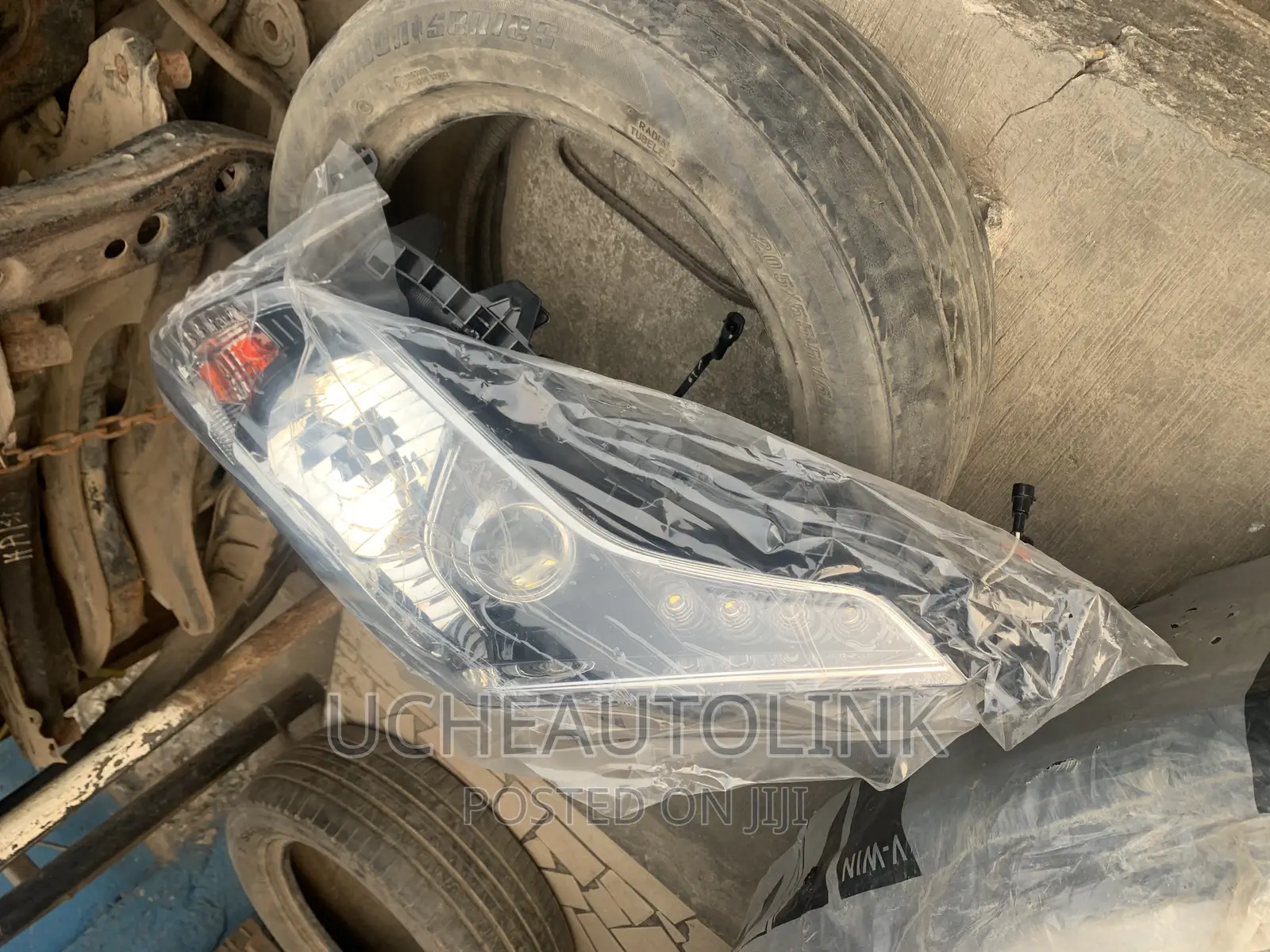 Prado 2016 Headlight Available as Seen