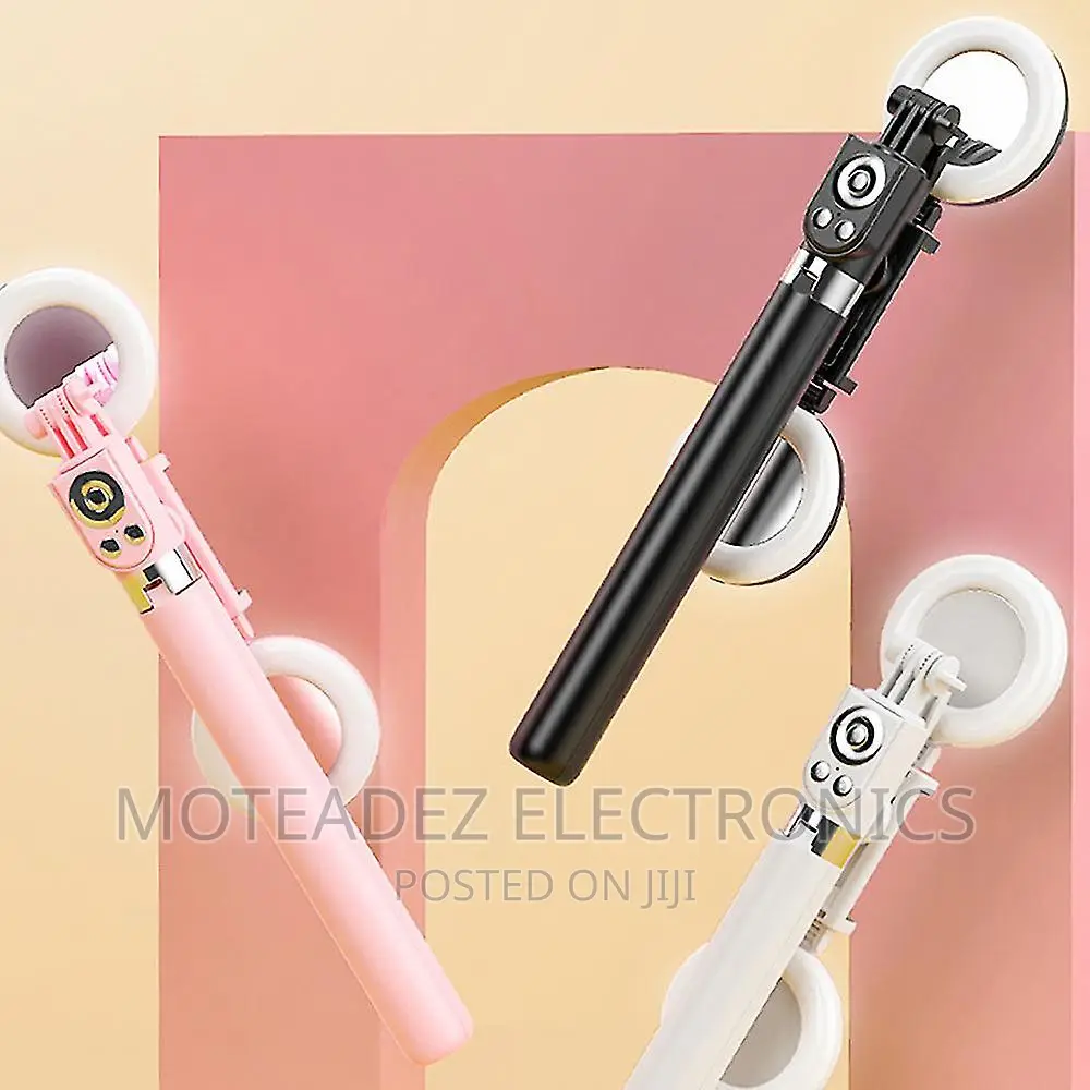 Adjustable 1.7m Selfie Stick With Double Ring Fill Lights
