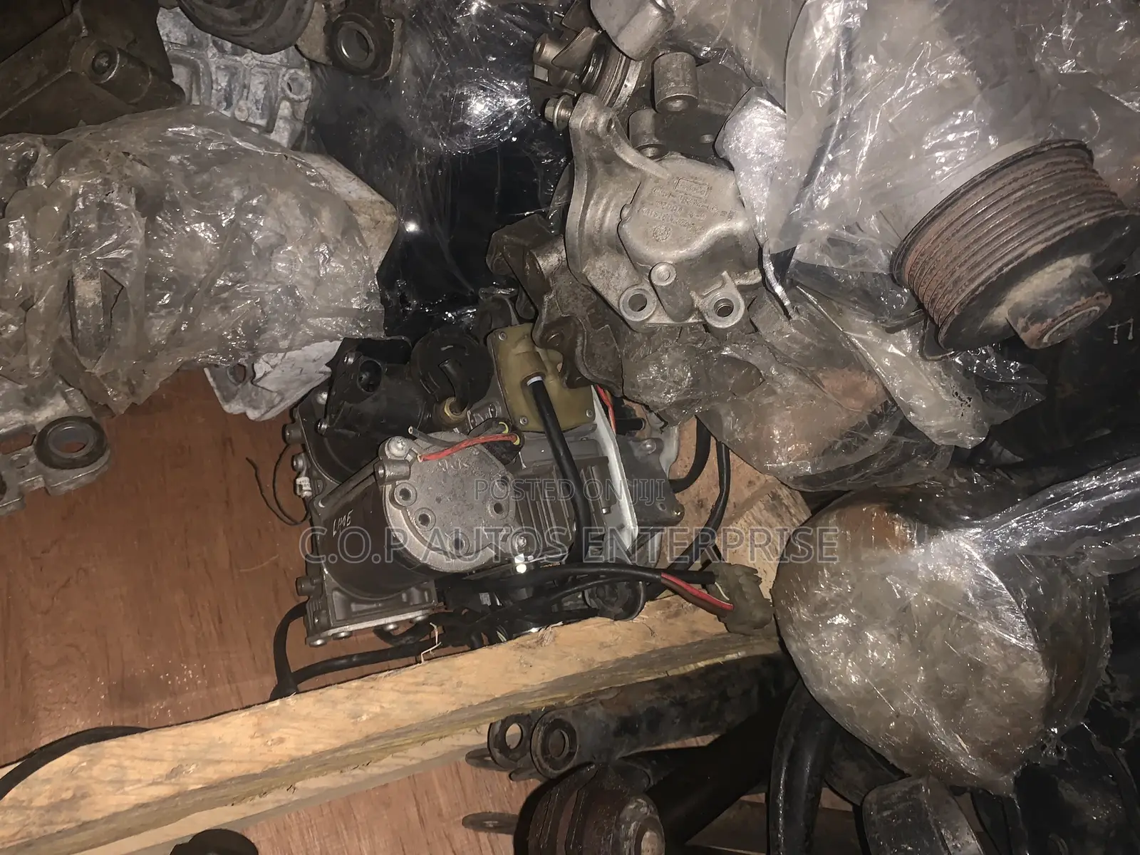 Lifting Pumps for Land Rover and Range Rover Sports,EVOQUE