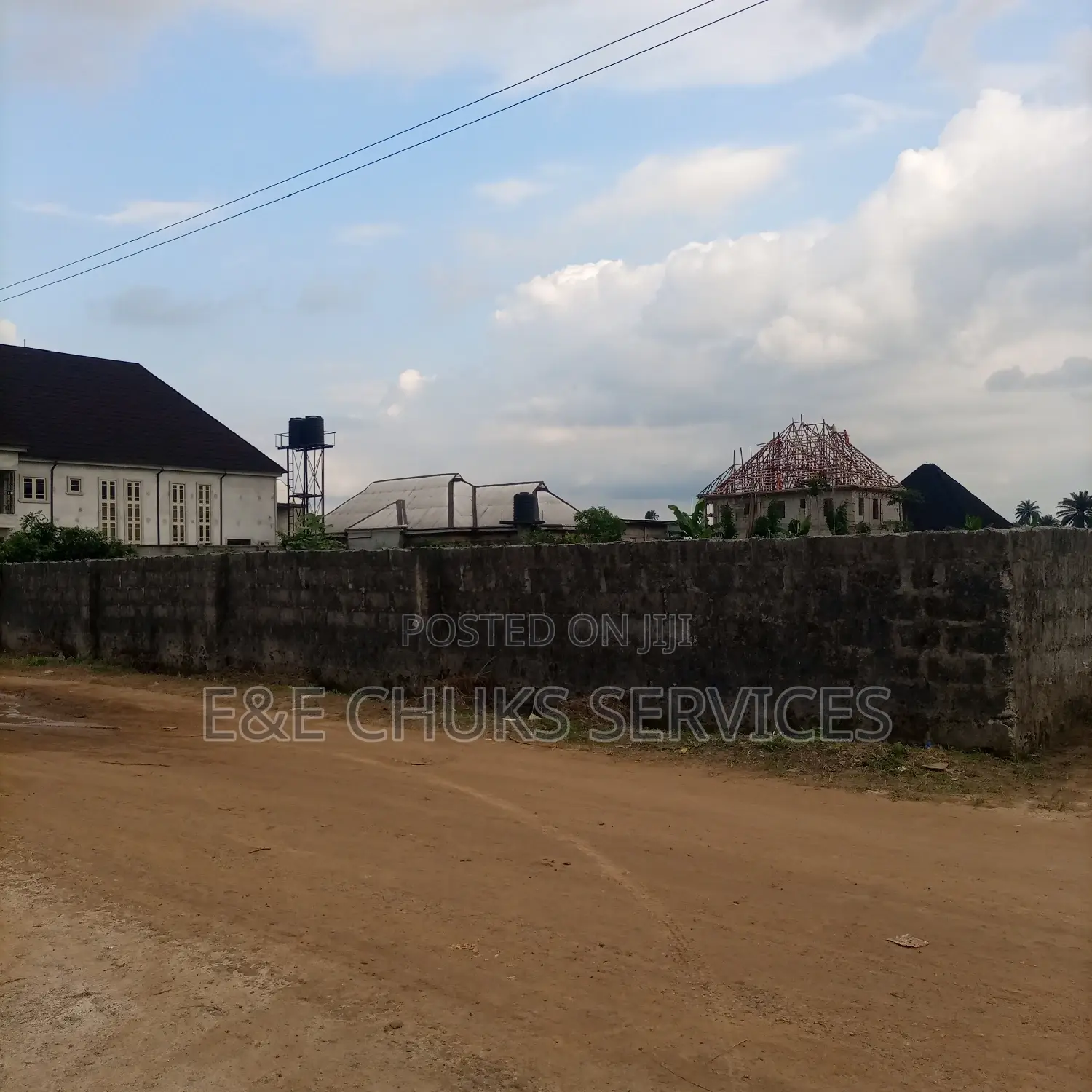 Sweet Corner Piece of 1 Plot for Sale