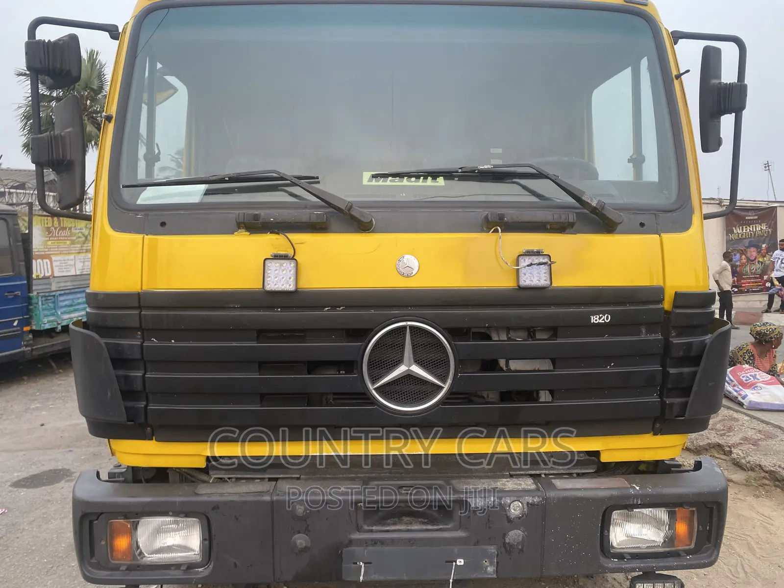Mecedez Truck