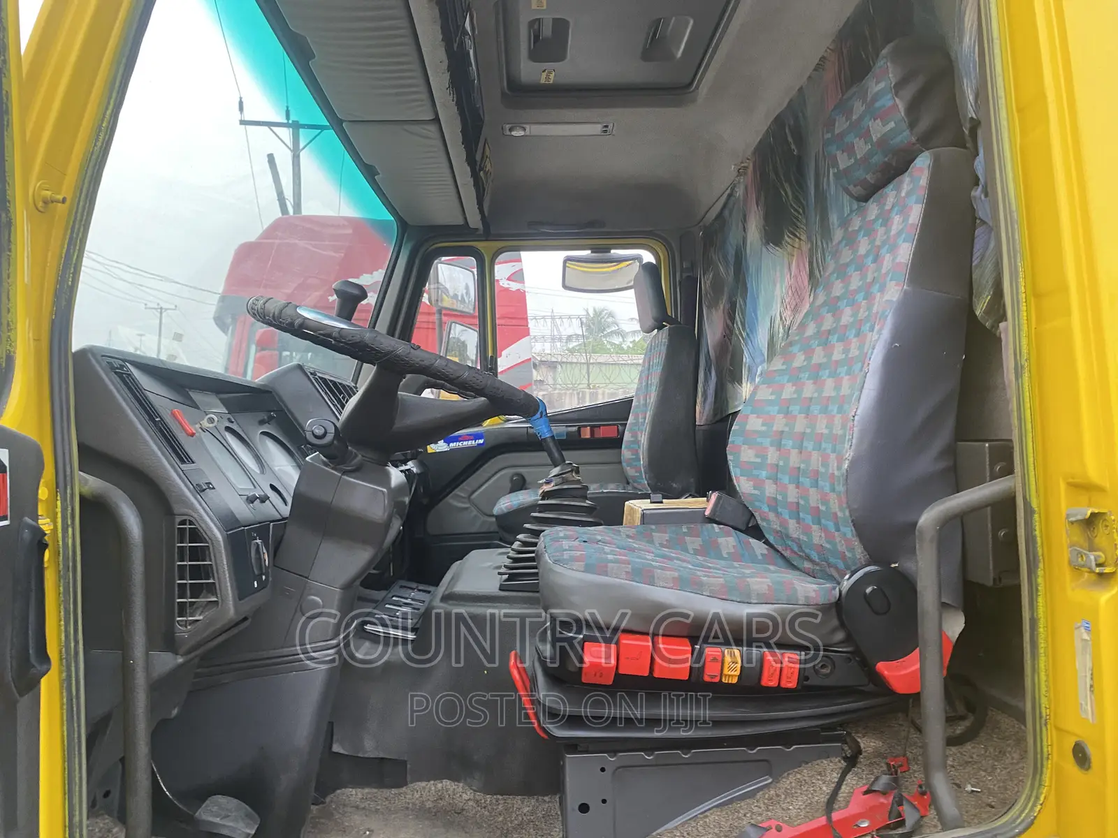 Mecedez Truck