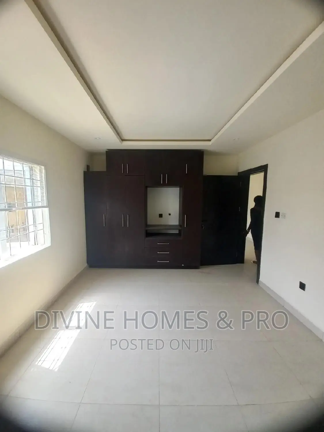 3bdrm Block of Flats in Life Camp for rent