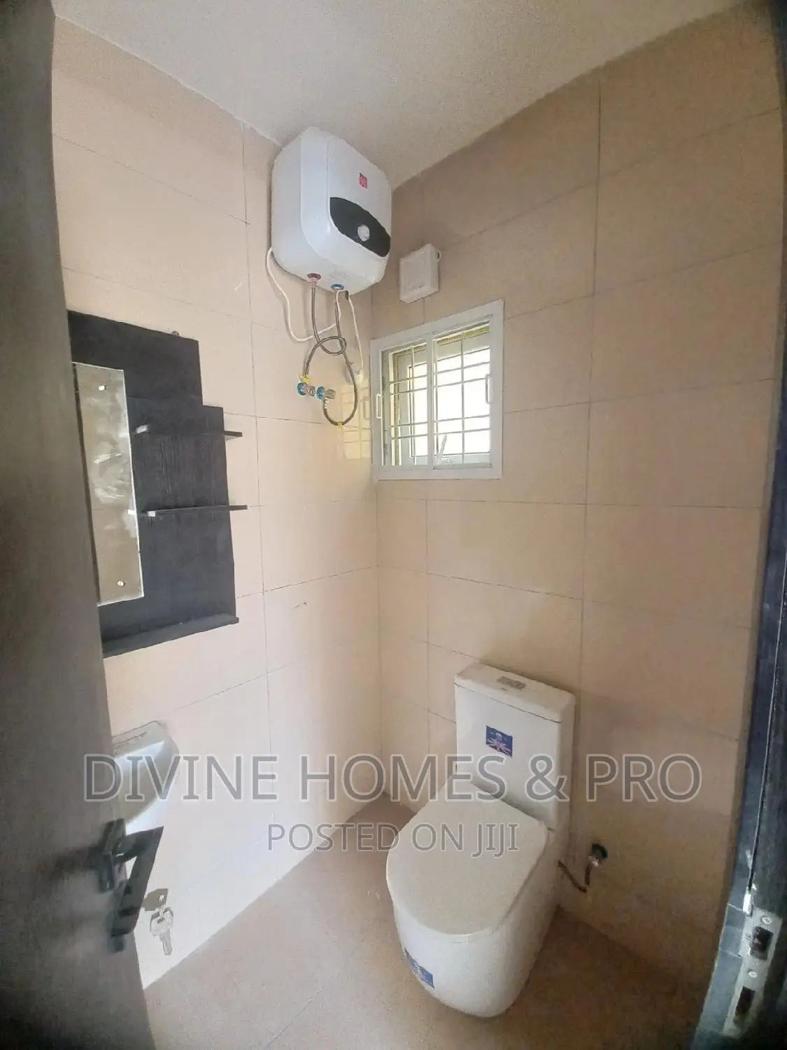 3bdrm Block of Flats in Life Camp for rent