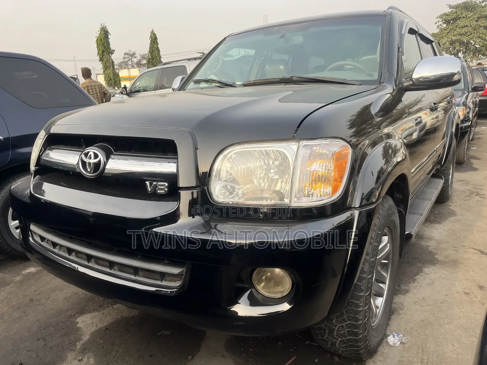 Toyota Sequoia Limited 4dr SUV 4WD (4.7L 8cyl 5A) 2007 Black