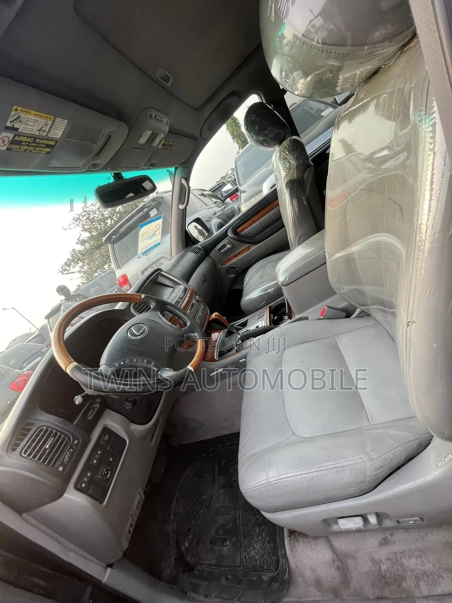 Lexus LX 470 Sport Utility 2007 Black