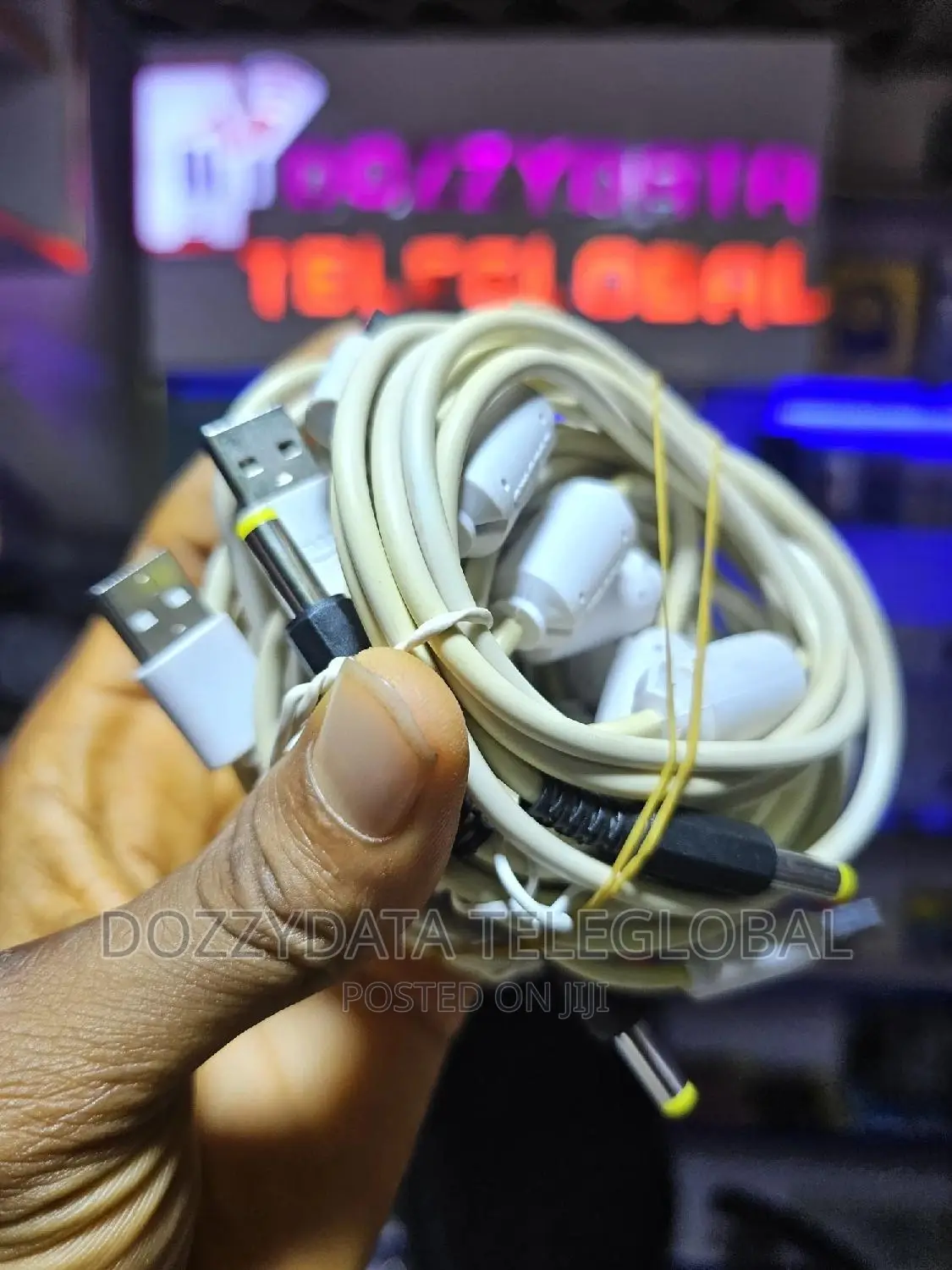 Amazon Router Charging Cable- Charge With Powerbank