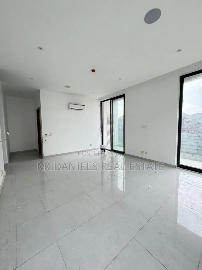 4bdrm Penthouse in Ikoyi for sale