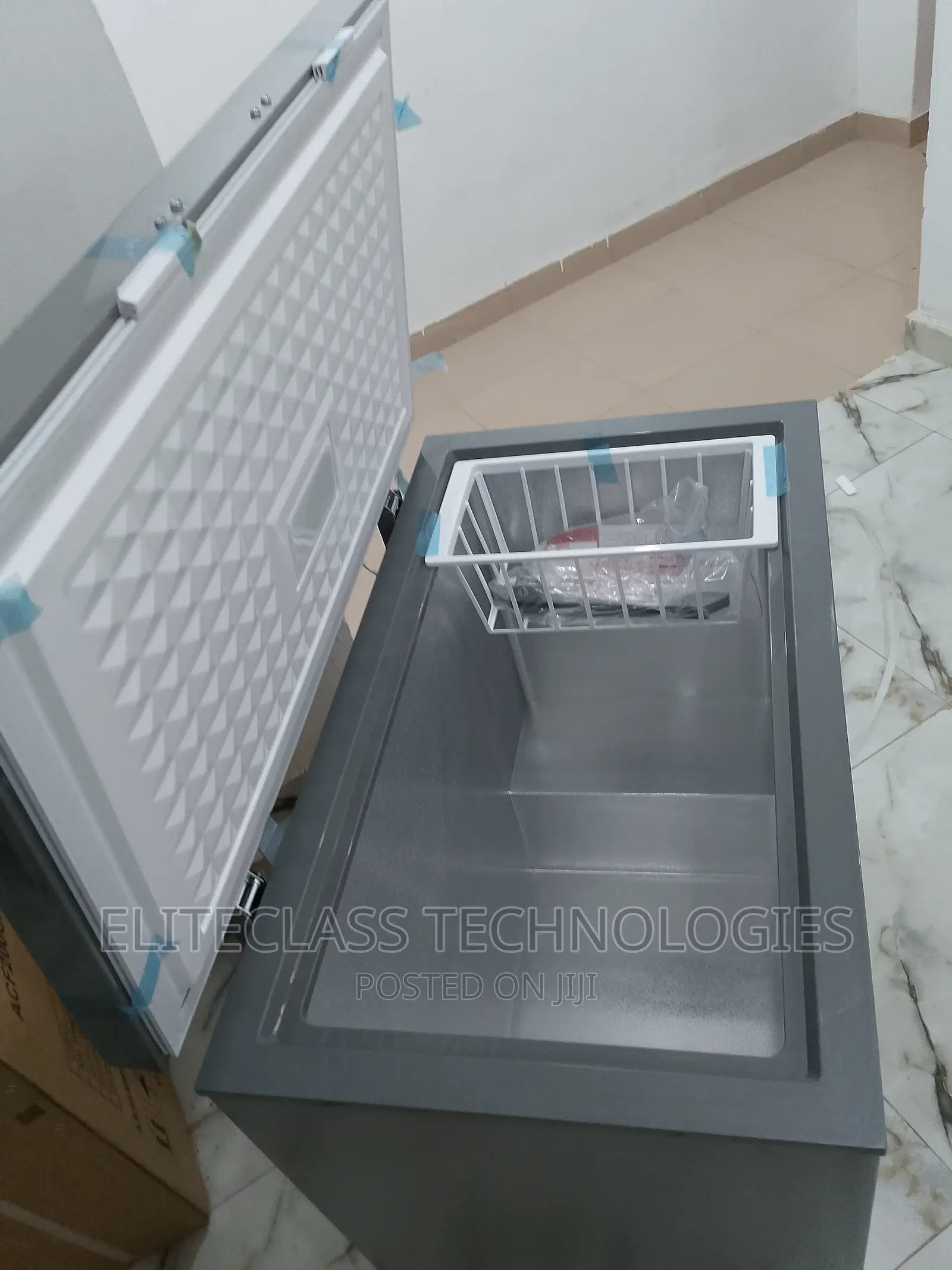 Aeon New ACF200GK 202 Litre Fast Cooling Chest Freezer R600a