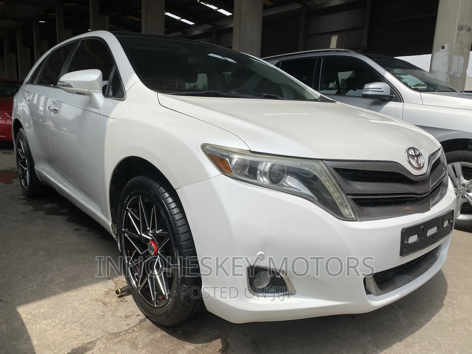 Toyota Venza Limited AWD V6 2013 White