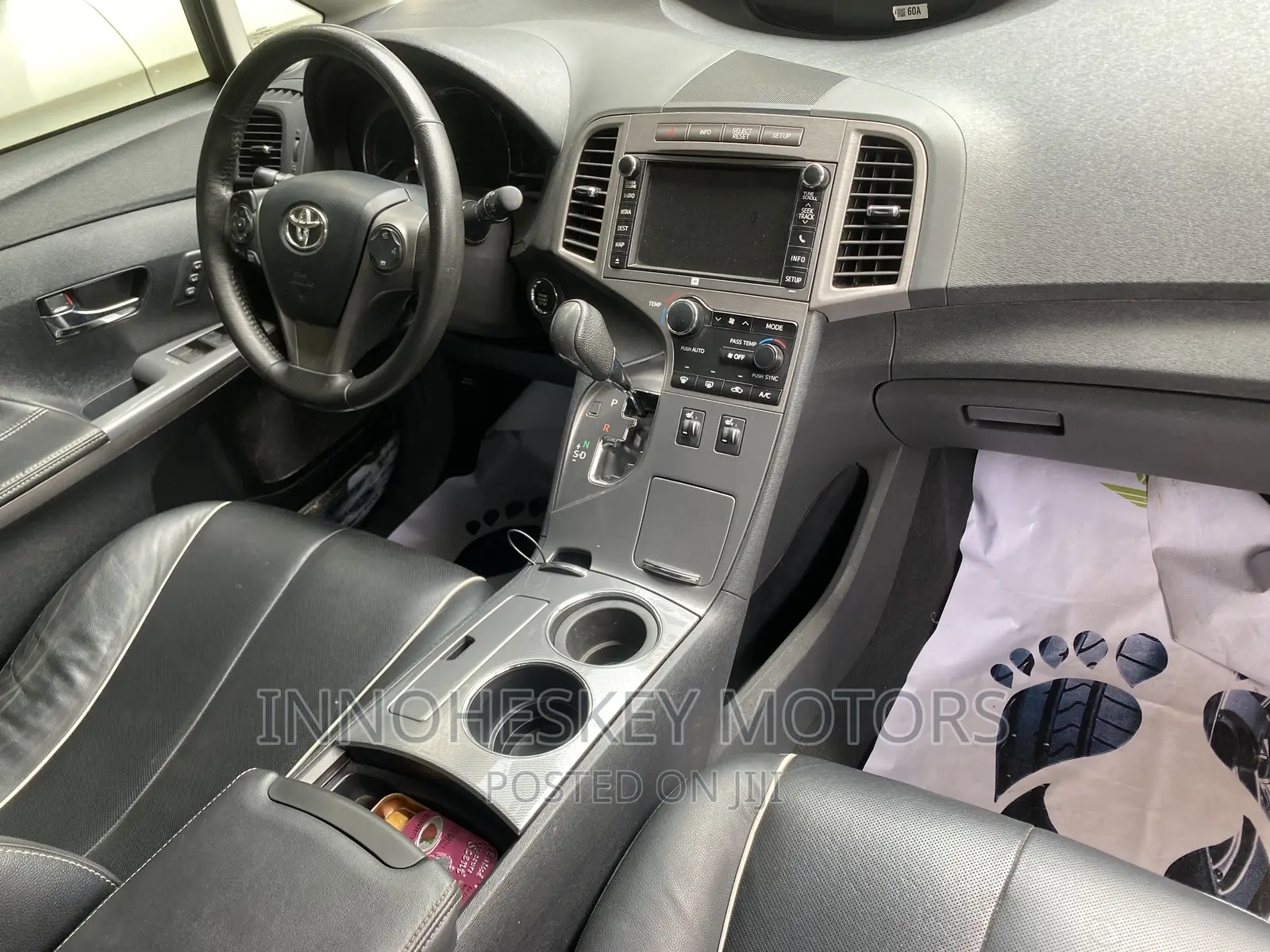 Toyota Venza Limited AWD V6 2013 White