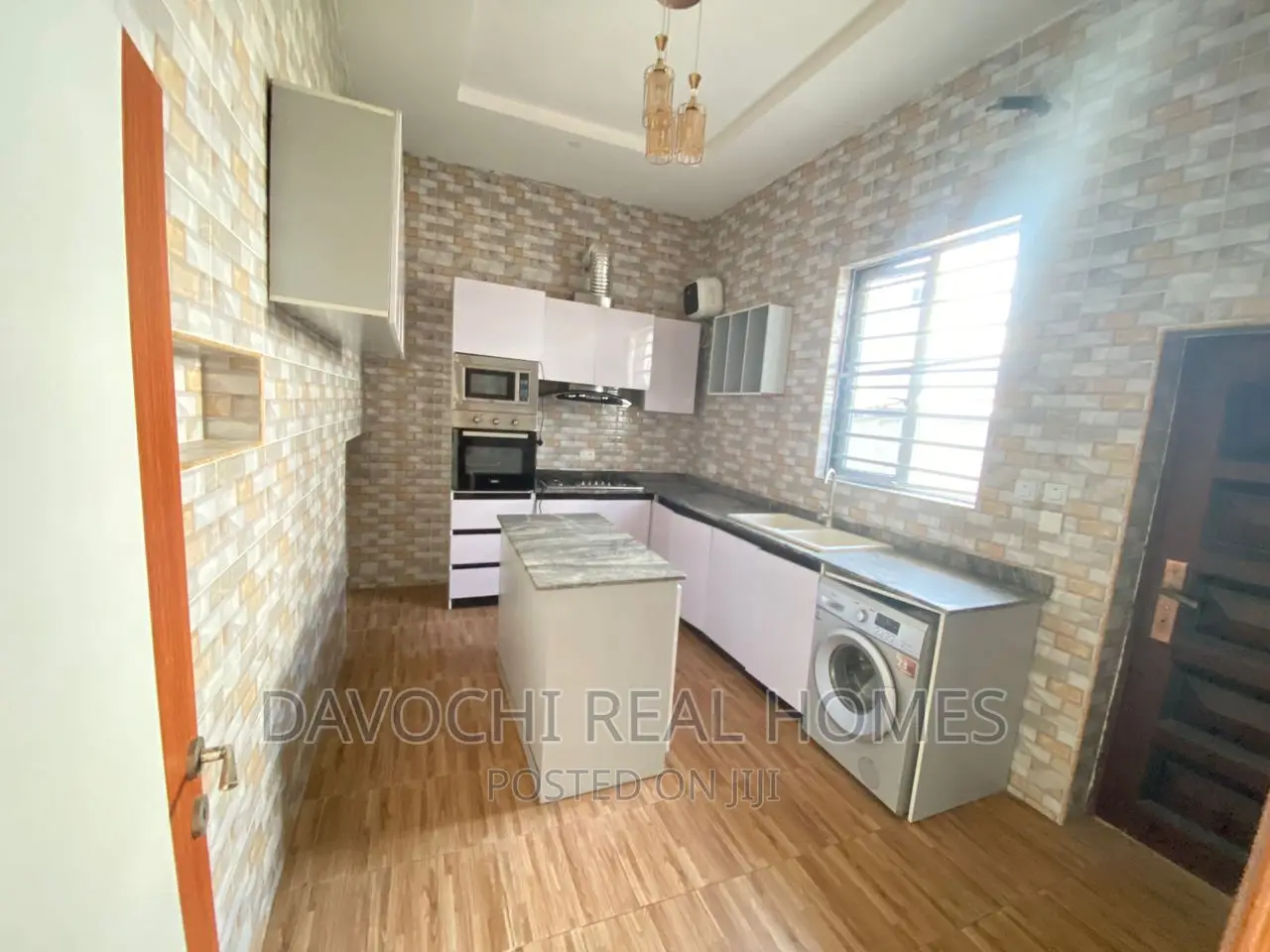 4bdrm Duplex in Orchid Road, Lekki for rent